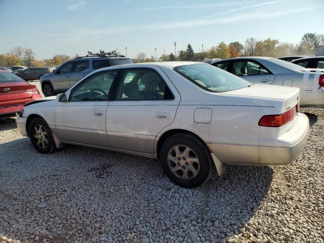 Photo 1 VIN: JT2BG22K810543752 - TOYOTA CAMRY 