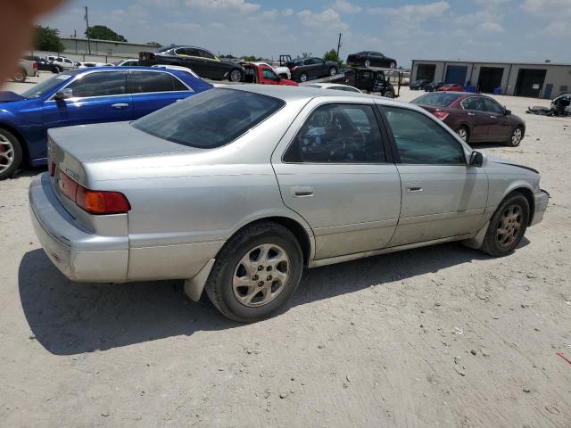 Photo 2 VIN: JT2BG22K810556811 - TOYOTA CAMRY CE 