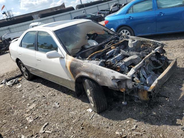 Photo 3 VIN: JT2BG22K810574032 - TOYOTA CAMRY 