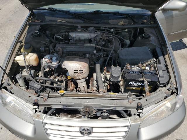 Photo 10 VIN: JT2BG22K8V0004487 - TOYOTA CAMRY 