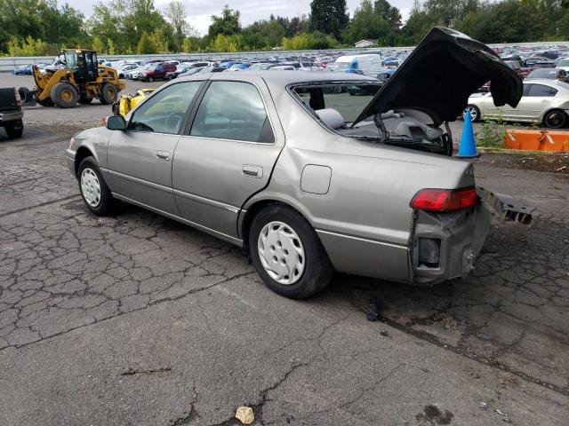 Photo 1 VIN: JT2BG22K8V0005560 - TOYOTA CAMRY 