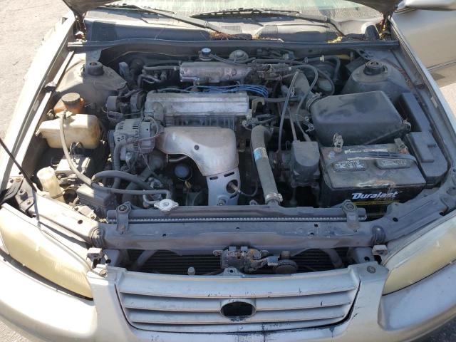 Photo 10 VIN: JT2BG22K8V0044648 - TOYOTA CAMRY LE 