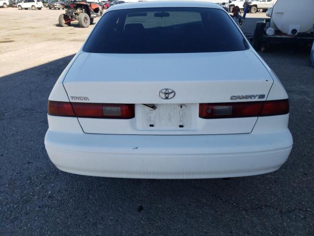 Photo 5 VIN: JT2BG22K8W0156108 - TOYOTA CAMRY CE 