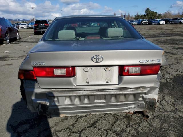 Photo 5 VIN: JT2BG22K8W0194275 - TOYOTA CAMRY 