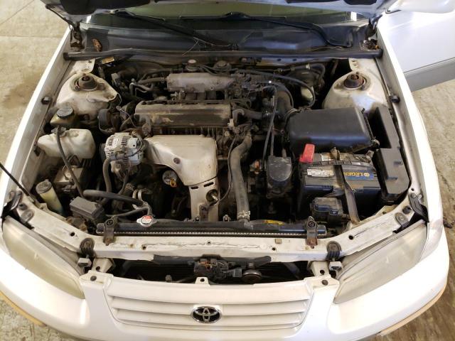 Photo 10 VIN: JT2BG22K8X0346573 - TOYOTA CAMRY LE 