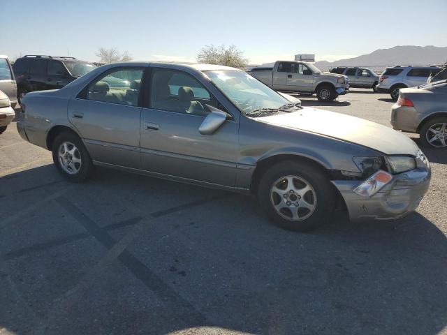 Photo 3 VIN: JT2BG22K9V0043153 - TOYOTA CAMRY LE 