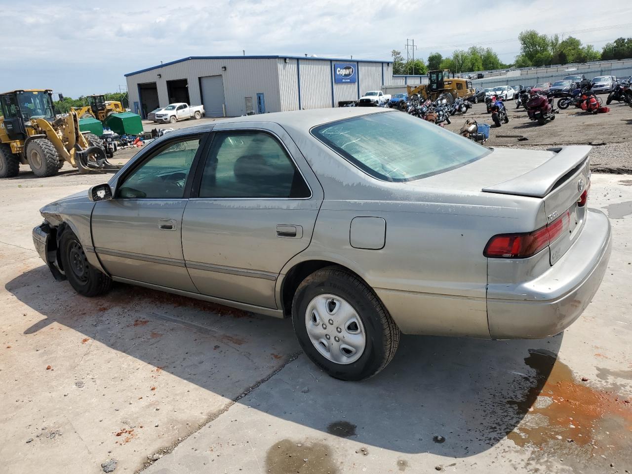 Photo 1 VIN: JT2BG22K9X0364192 - TOYOTA CAMRY 