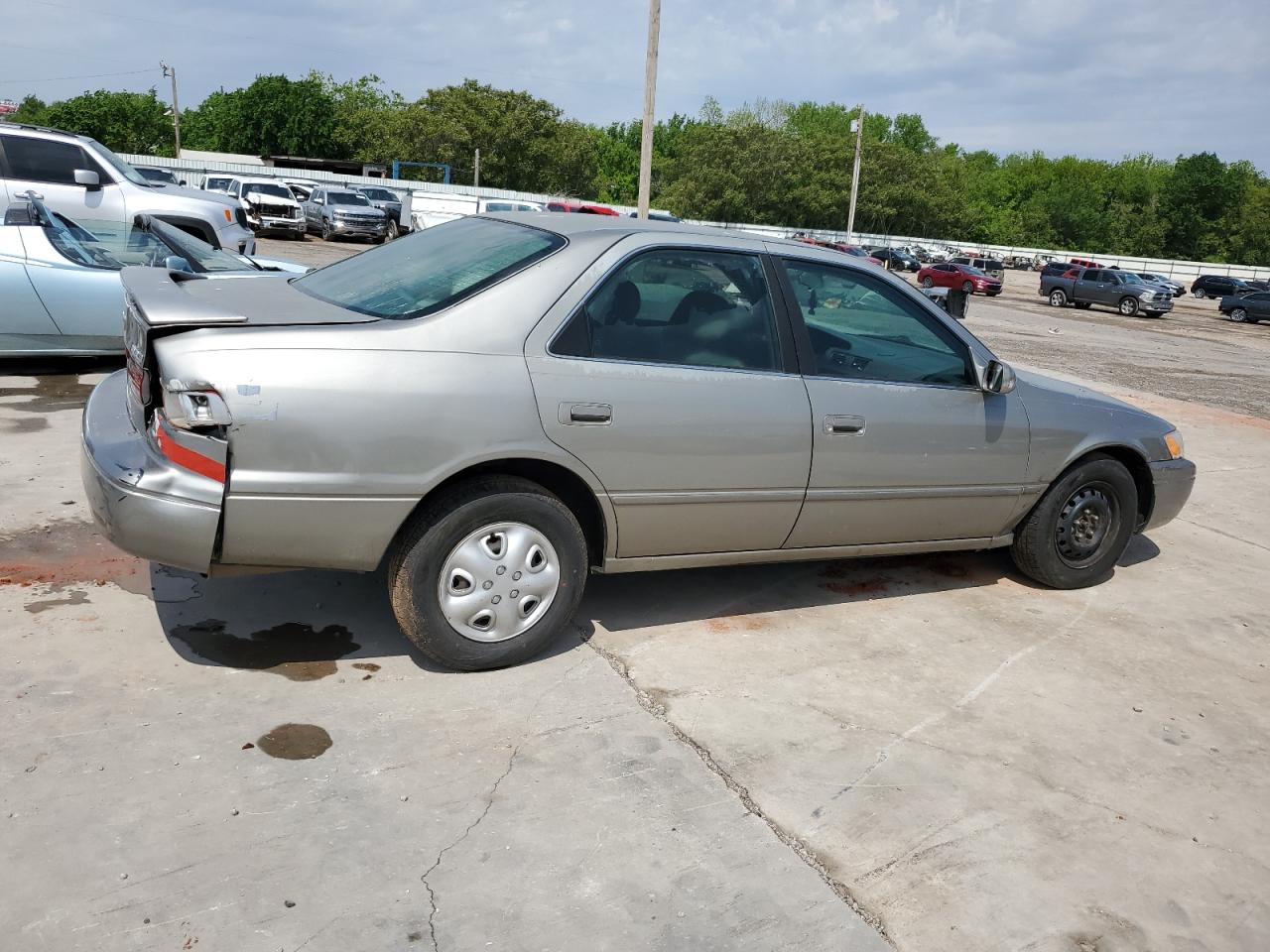 Photo 2 VIN: JT2BG22K9X0364192 - TOYOTA CAMRY 