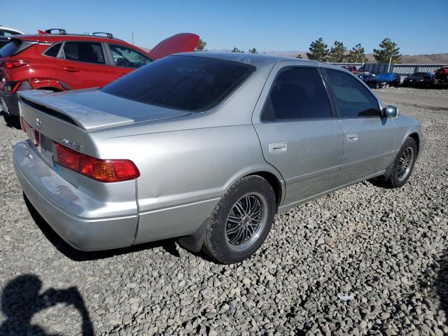 Photo 2 VIN: JT2BG22K9Y0470286 - TOYOTA CAMRY 