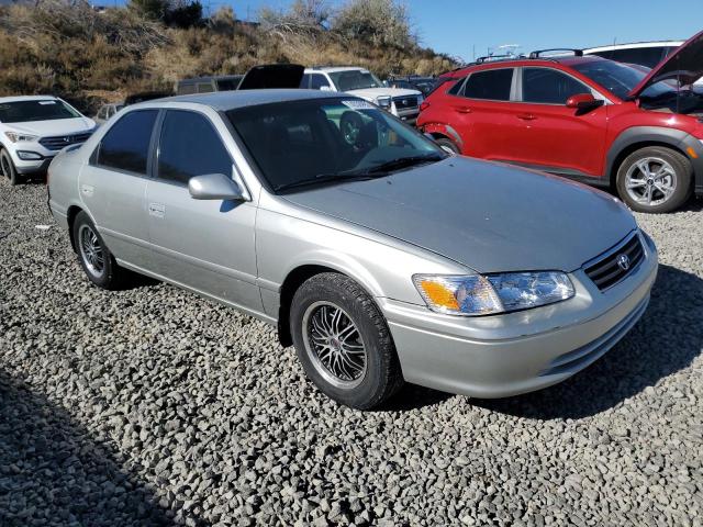 Photo 3 VIN: JT2BG22K9Y0470286 - TOYOTA CAMRY 