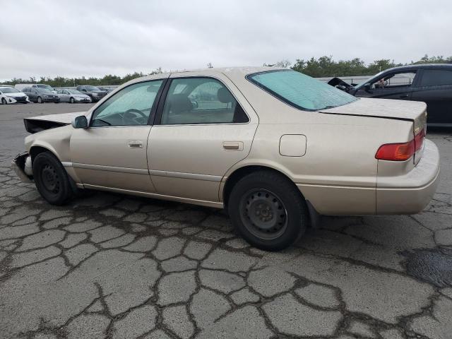 Photo 1 VIN: JT2BG22K9Y0527487 - TOYOTA CAMRY 