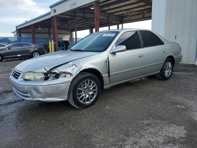 Photo 0 VIN: JT2BG22KXY0407780 - TOYOTA CAMRY CE 