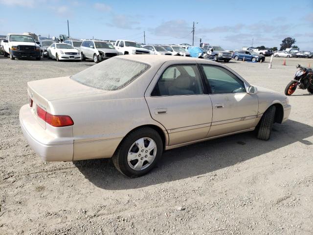 Photo 2 VIN: JT2BG22KXY0410632 - TOYOTA CAMRY CE 