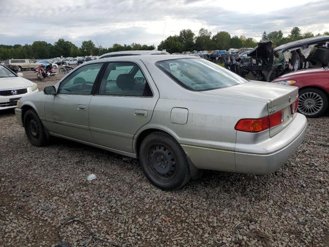 Photo 1 VIN: JT2BG22KXY0510973 - TOYOTA CAMRY CE 