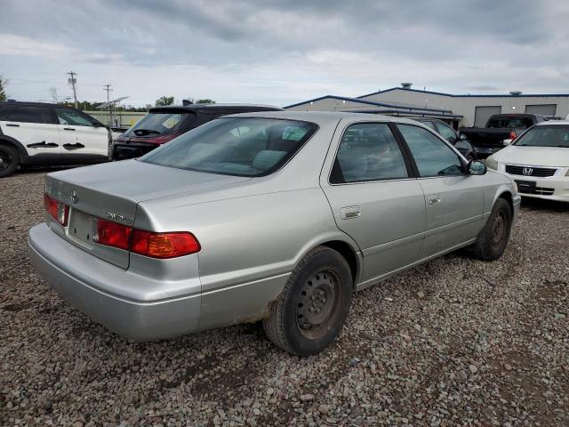 Photo 2 VIN: JT2BG22KXY0510973 - TOYOTA CAMRY CE 