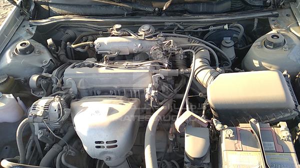 Photo 27 VIN: JT2BG22KXY0528339 - TOYOTA CAMRY 