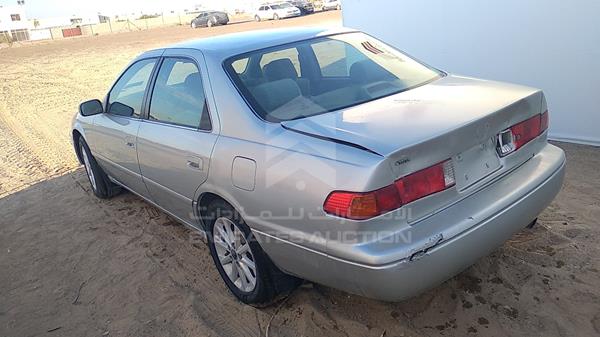 Photo 5 VIN: JT2BG22KXY0528339 - TOYOTA CAMRY 