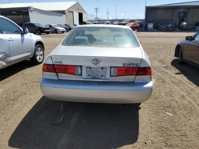 Photo 5 VIN: JT2BG28K0Y0386221 - TOYOTA CAMRY 