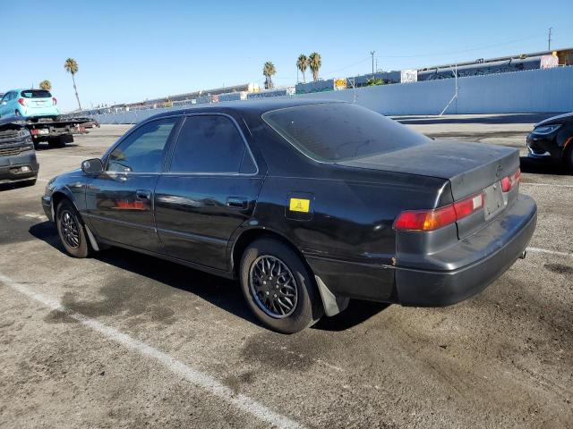 Photo 1 VIN: JT2BG28K1W0151372 - TOYOTA CAMRY LE 