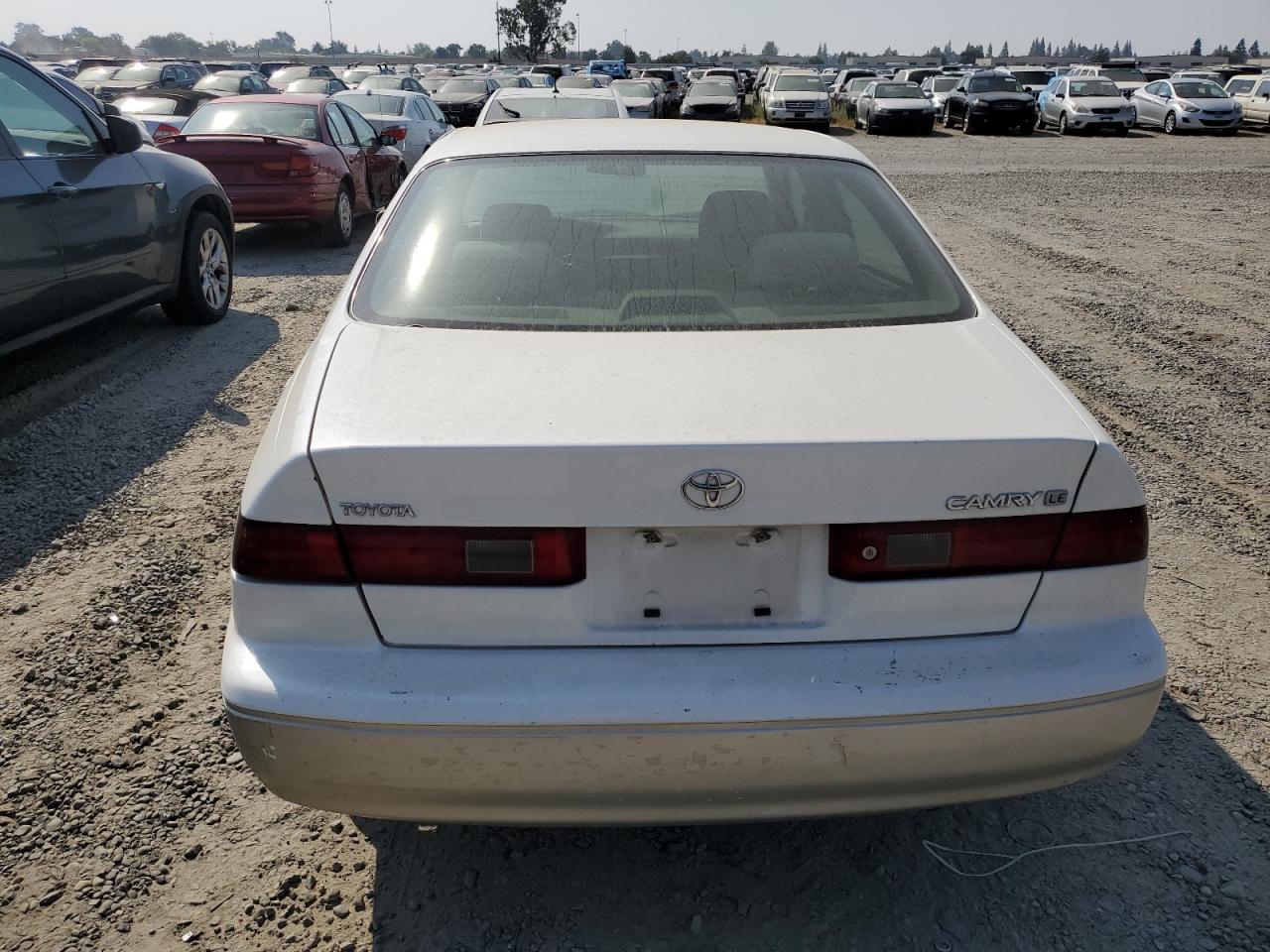 Photo 5 VIN: JT2BG28K1X0359706 - TOYOTA CAMRY 