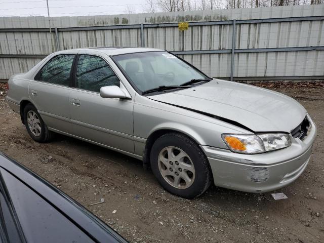 Photo 3 VIN: JT2BG28K410600178 - TOYOTA CAMRY 