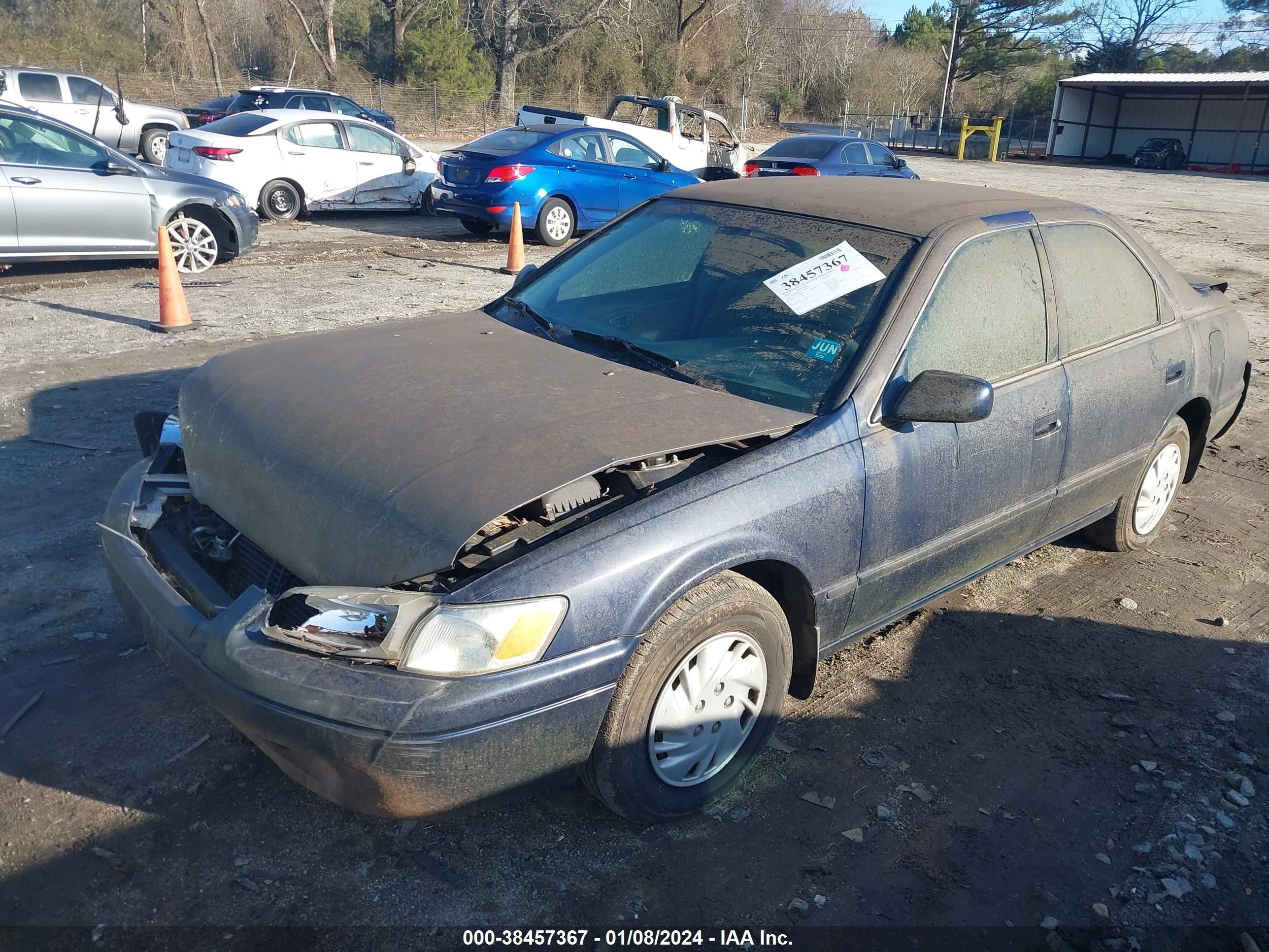 Photo 1 VIN: JT2BG28K4X0332547 - TOYOTA CAMRY 