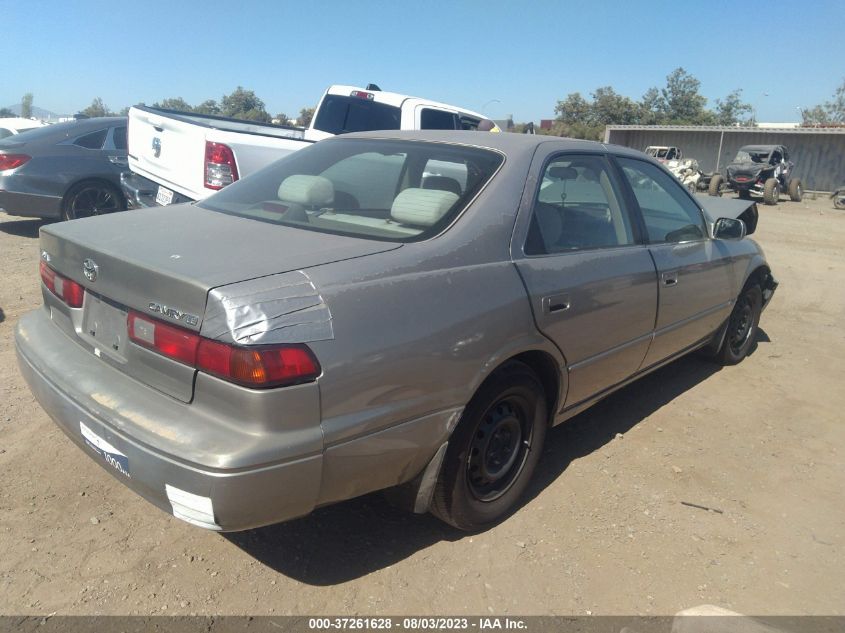 Photo 3 VIN: JT2BG28K4X0354581 - TOYOTA CAMRY 