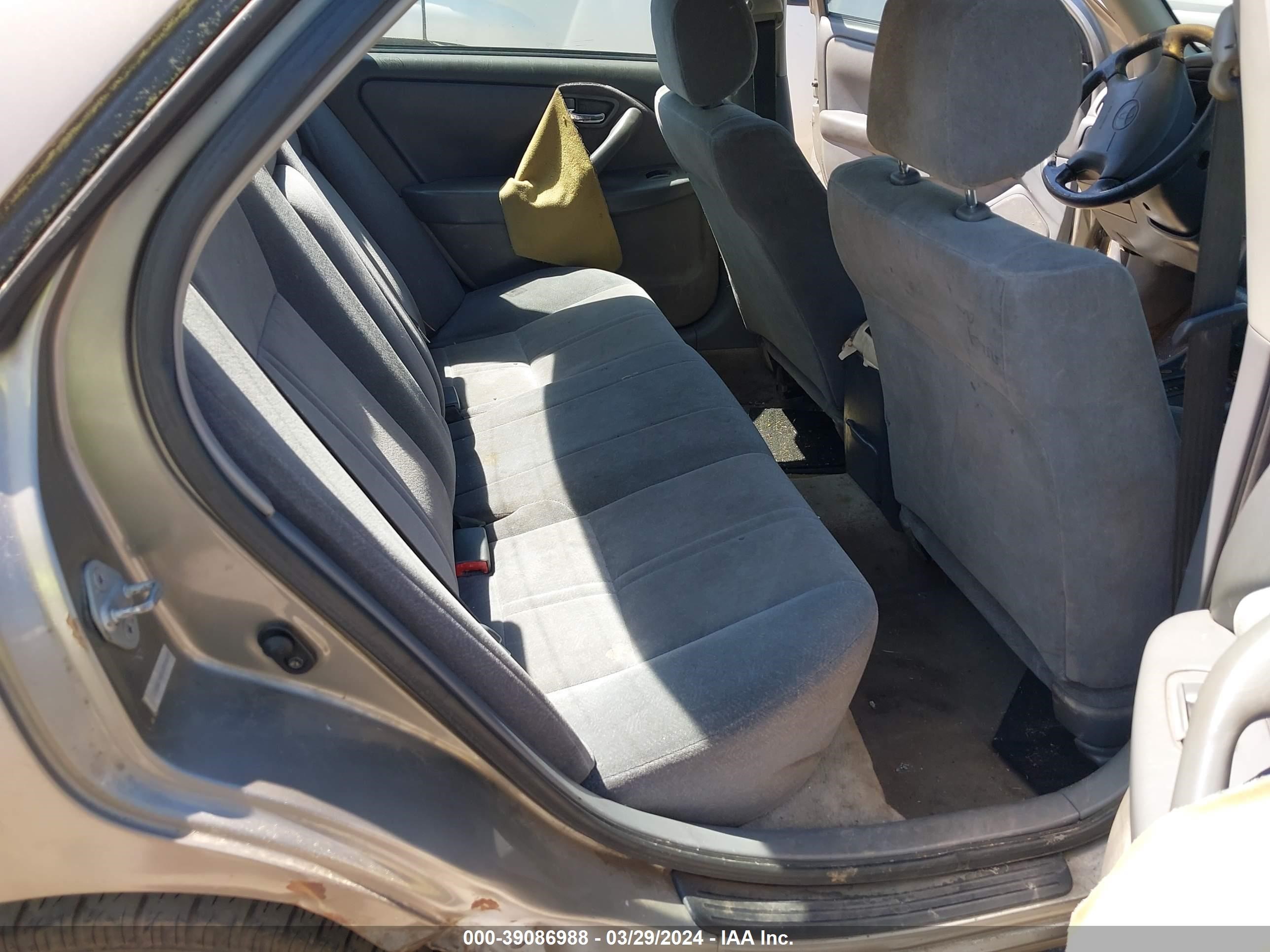 Photo 7 VIN: JT2BG28K510553677 - TOYOTA CAMRY 