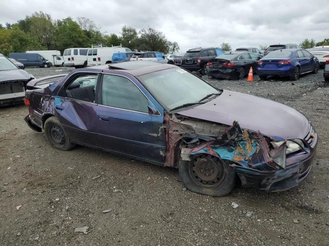 Photo 3 VIN: JT2BG28K5Y0420945 - TOYOTA CAMRY LE 