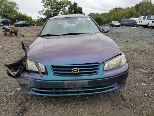 Photo 4 VIN: JT2BG28K5Y0420945 - TOYOTA CAMRY LE 