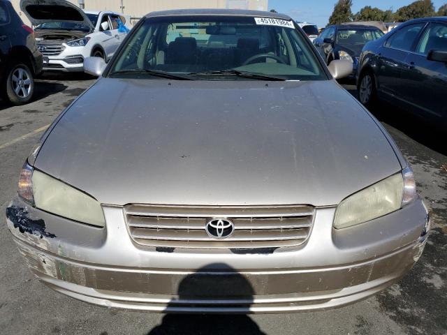 Photo 4 VIN: JT2BG28K8W0185647 - TOYOTA CAMRY 