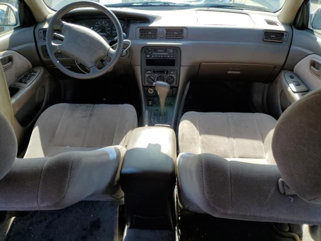 Photo 7 VIN: JT2BG28K8W0185647 - TOYOTA CAMRY 