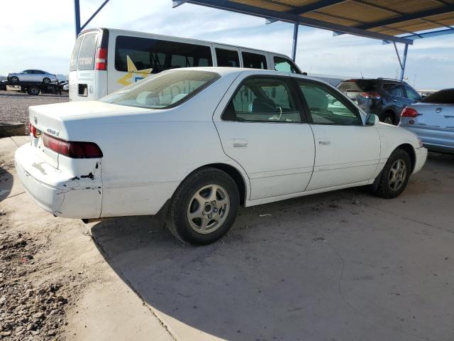 Photo 2 VIN: JT2BG28K8X0368466 - TOYOTA CAMRY LE 