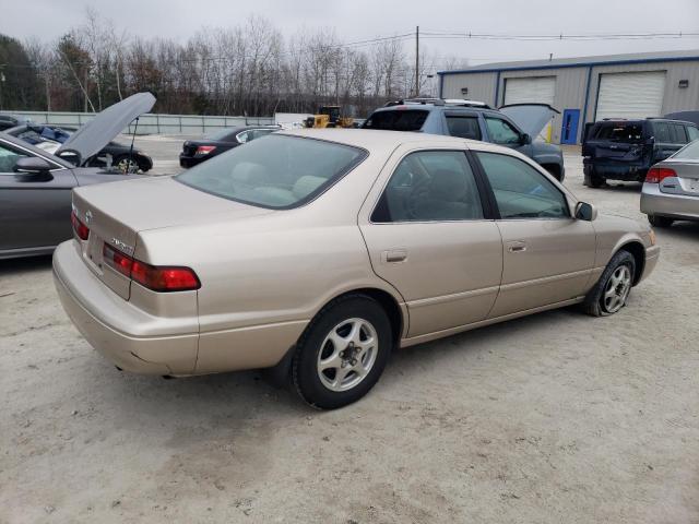 Photo 2 VIN: JT2BG28KXW0138149 - TOYOTA CAMRY LE 