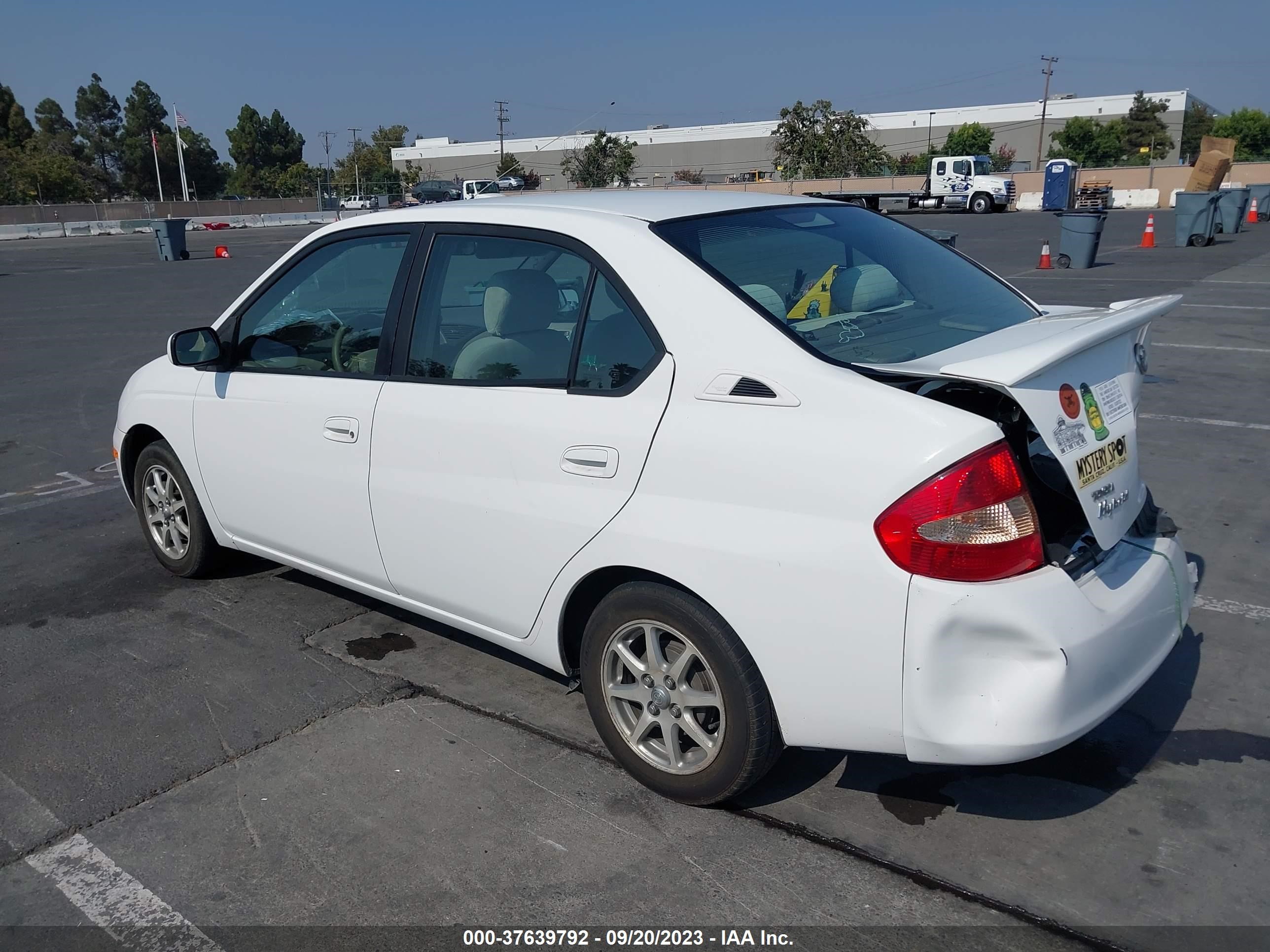 Photo 2 VIN: JT2BK12U020055259 - TOYOTA PRIUS 