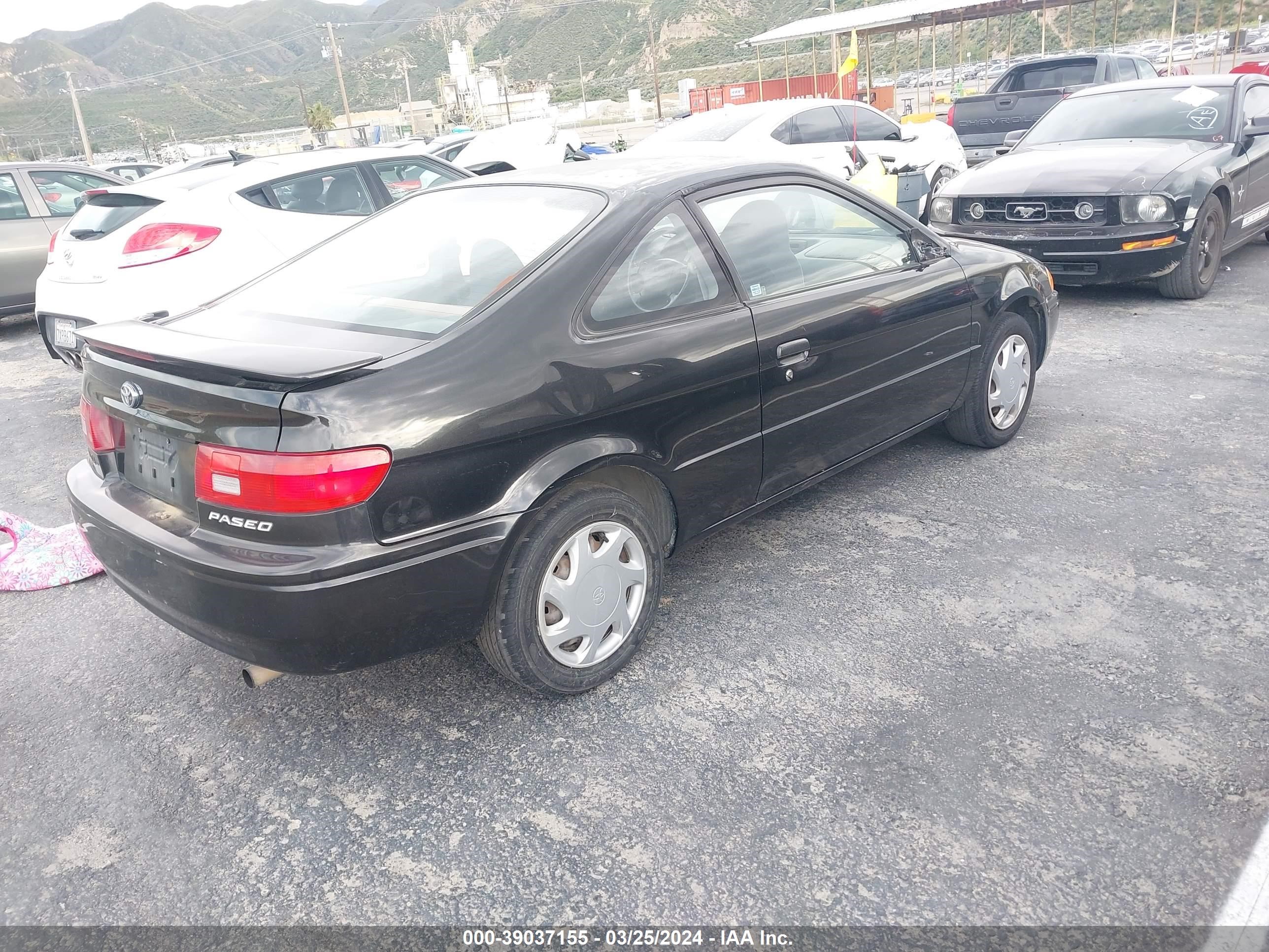 Photo 3 VIN: JT2CC52H2V0039709 - TOYOTA PASEO 