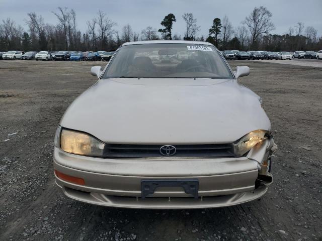 Photo 4 VIN: JT2GK13E5R0068483 - TOYOTA CAMRY 