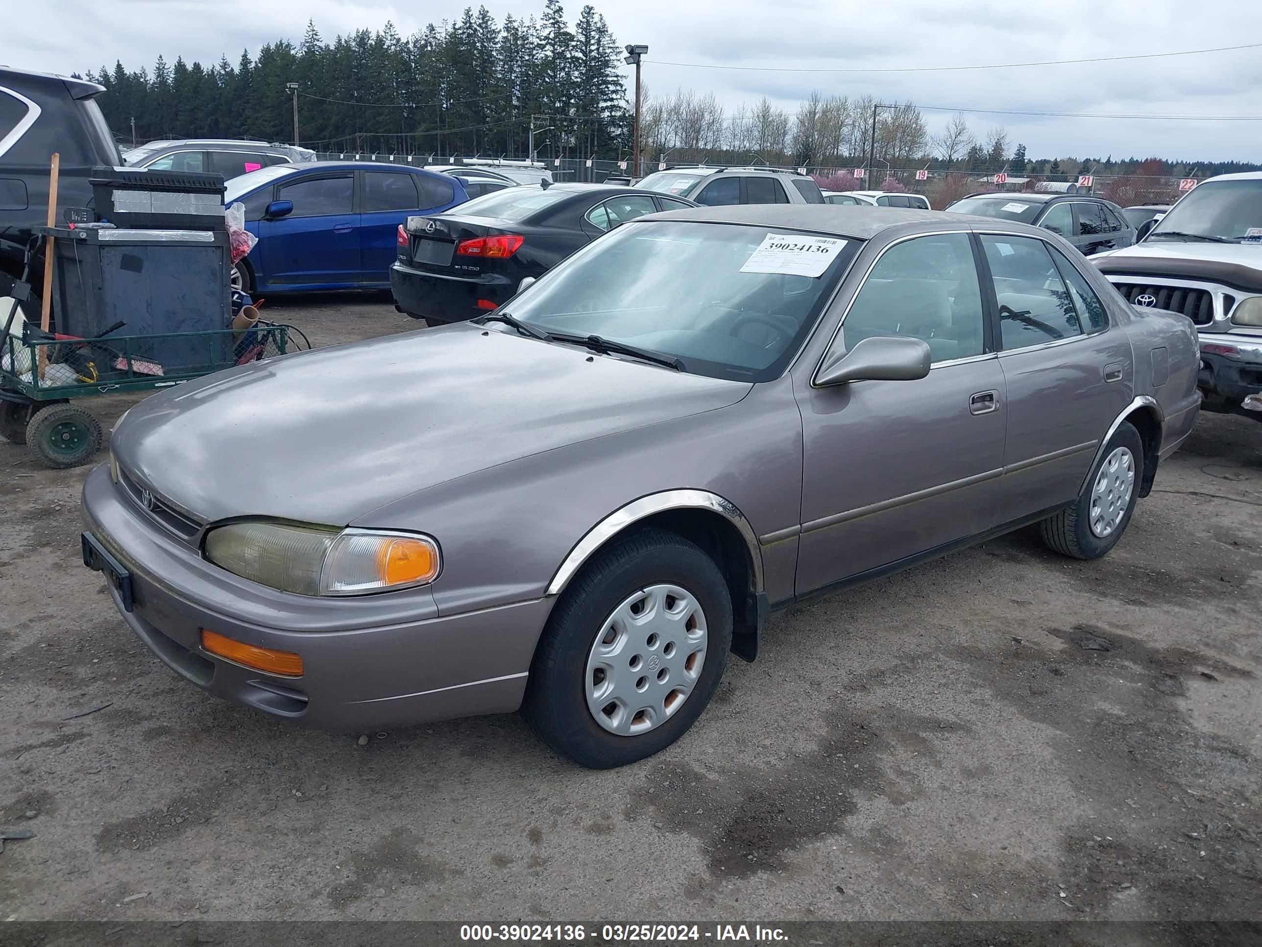 Photo 1 VIN: JT2SK12E5S0303255 - TOYOTA CAMRY 