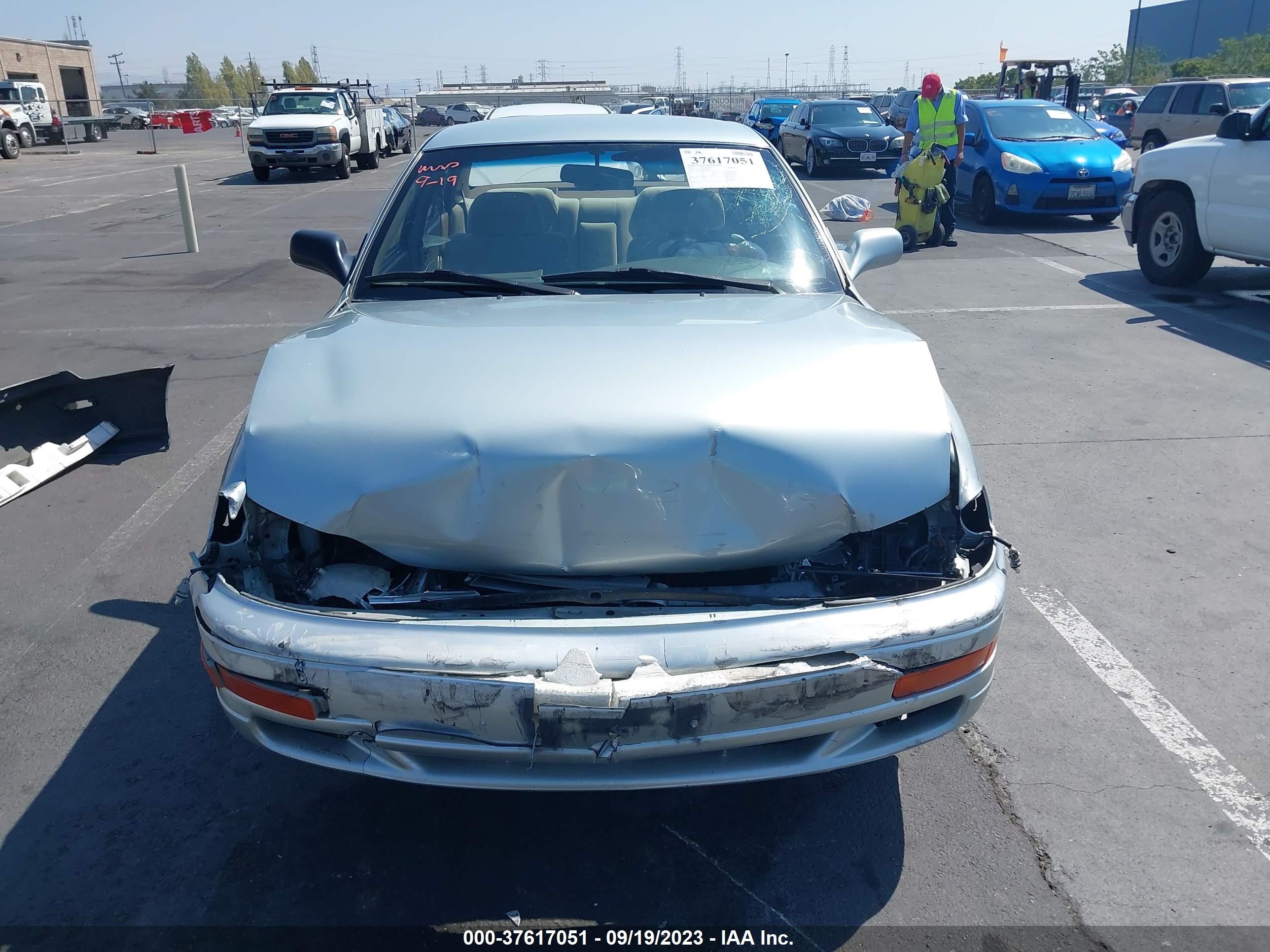 Photo 12 VIN: JT2SK12E6R0204096 - TOYOTA CAMRY 