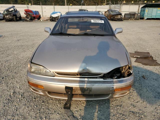 Photo 4 VIN: JT2SK12E7S0283073 - TOYOTA CAMRY LE 