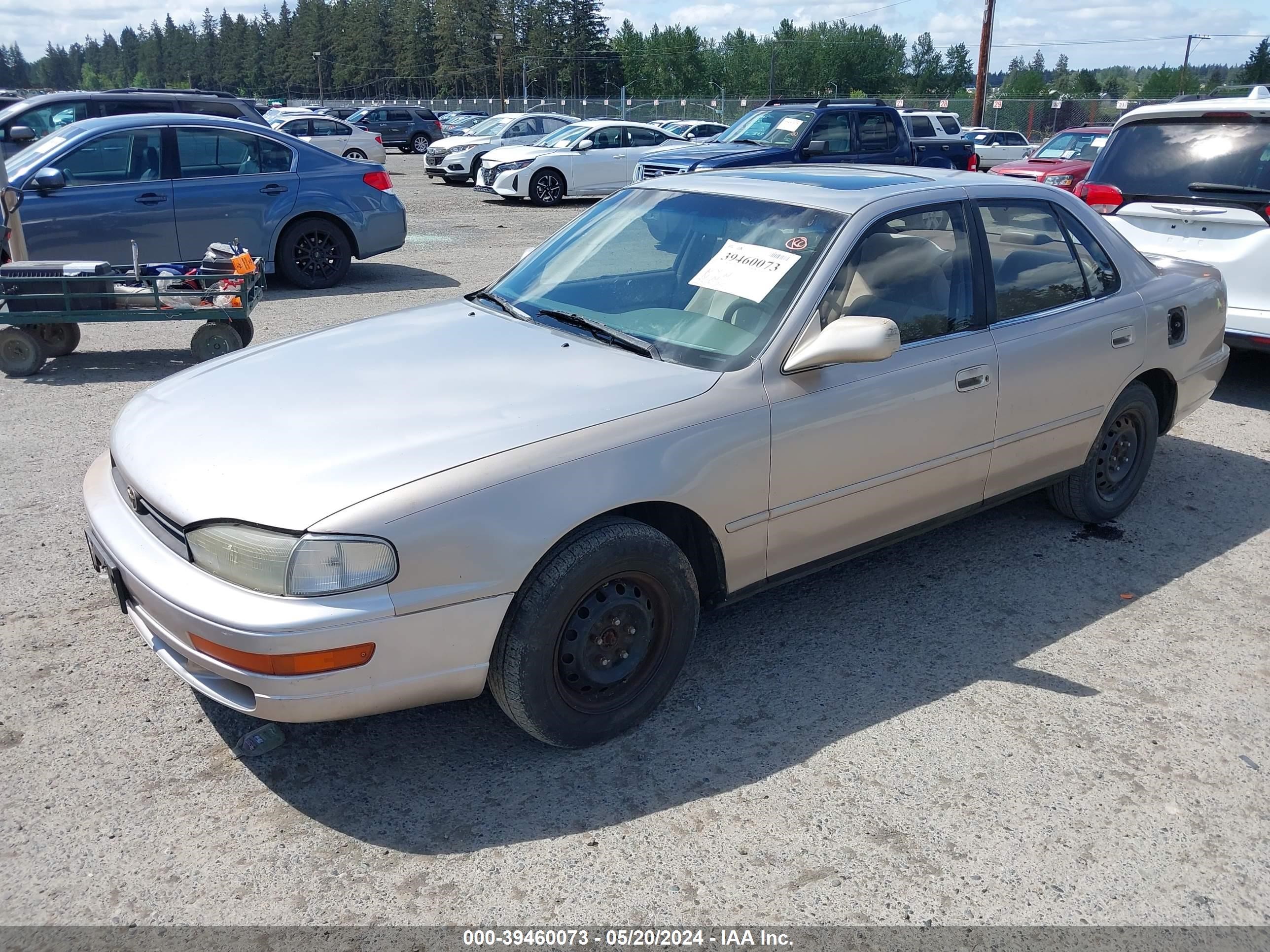 Photo 1 VIN: JT2SK13E0R0255673 - TOYOTA CAMRY 