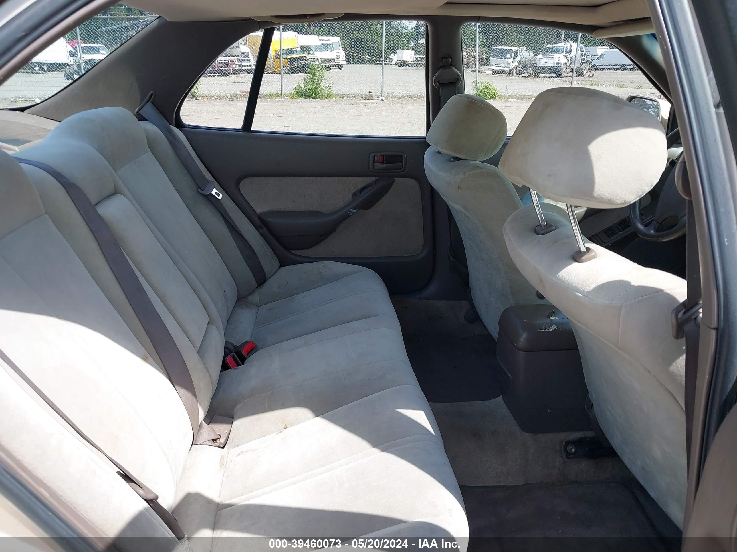 Photo 7 VIN: JT2SK13E0R0255673 - TOYOTA CAMRY 