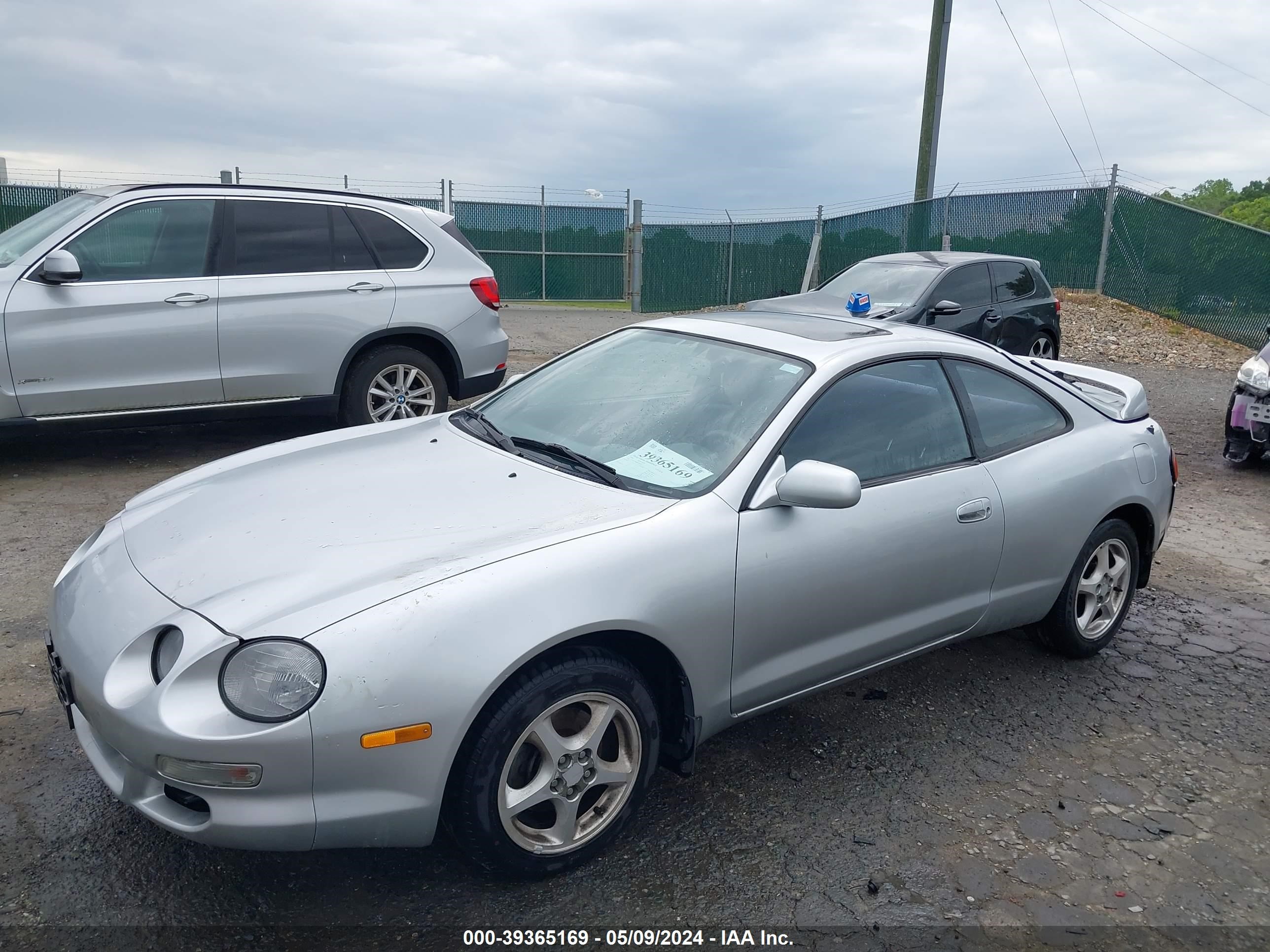 Photo 1 VIN: JT2ST07N8R0014963 - TOYOTA CELICA 