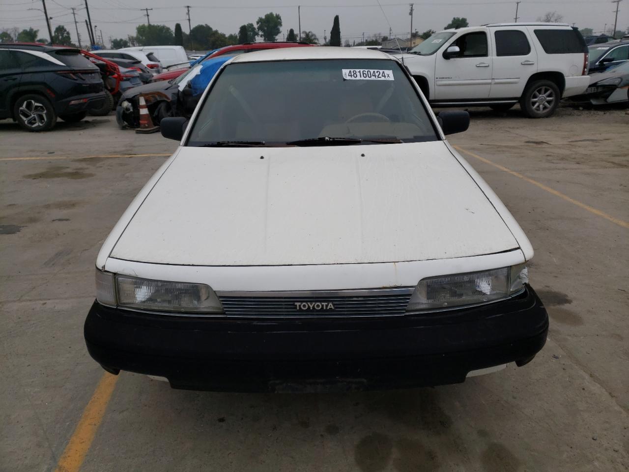 Photo 4 VIN: JT2SV21W8J0113956 - TOYOTA CAMRY 