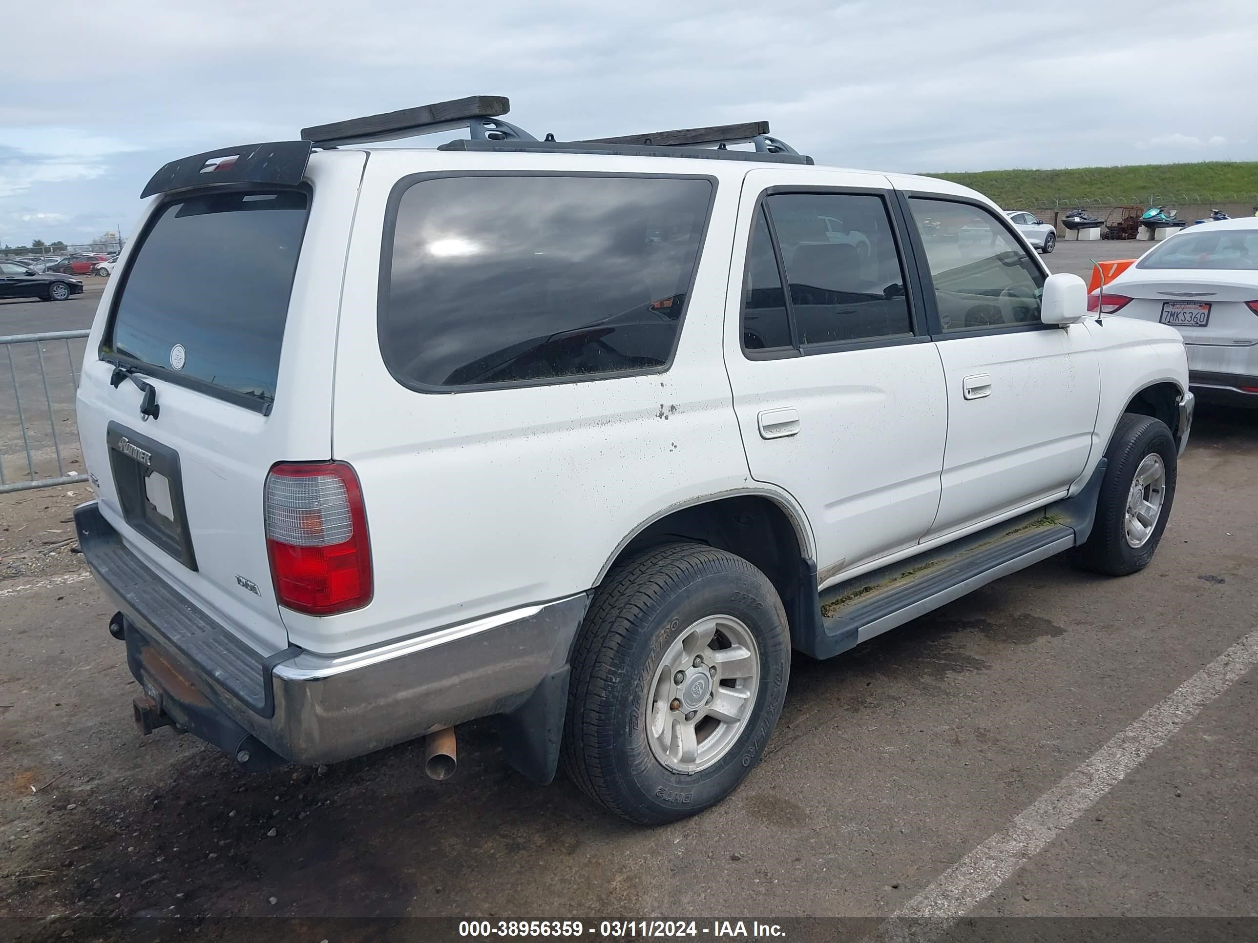 Photo 3 VIN: JT3GN86R0V0028347 - TOYOTA 4RUNNER 