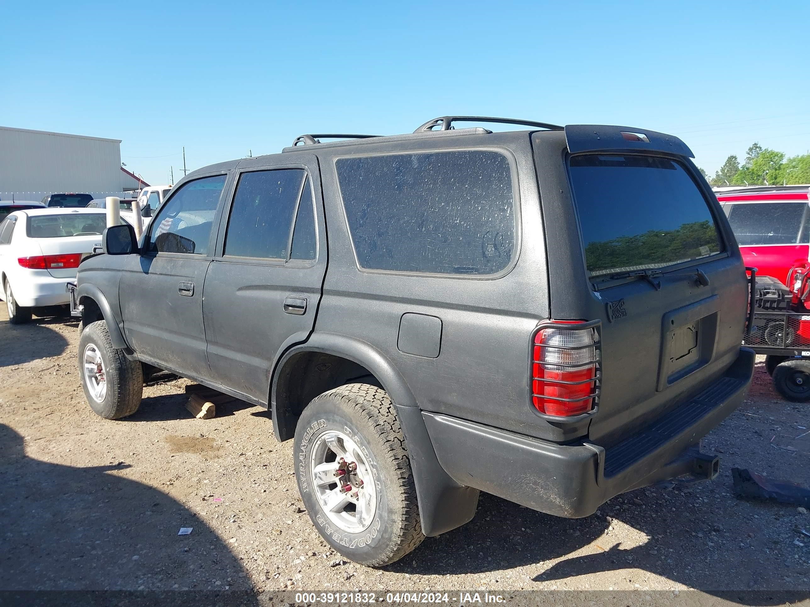 Photo 2 VIN: JT3GN86R1V0048025 - TOYOTA 4RUNNER 