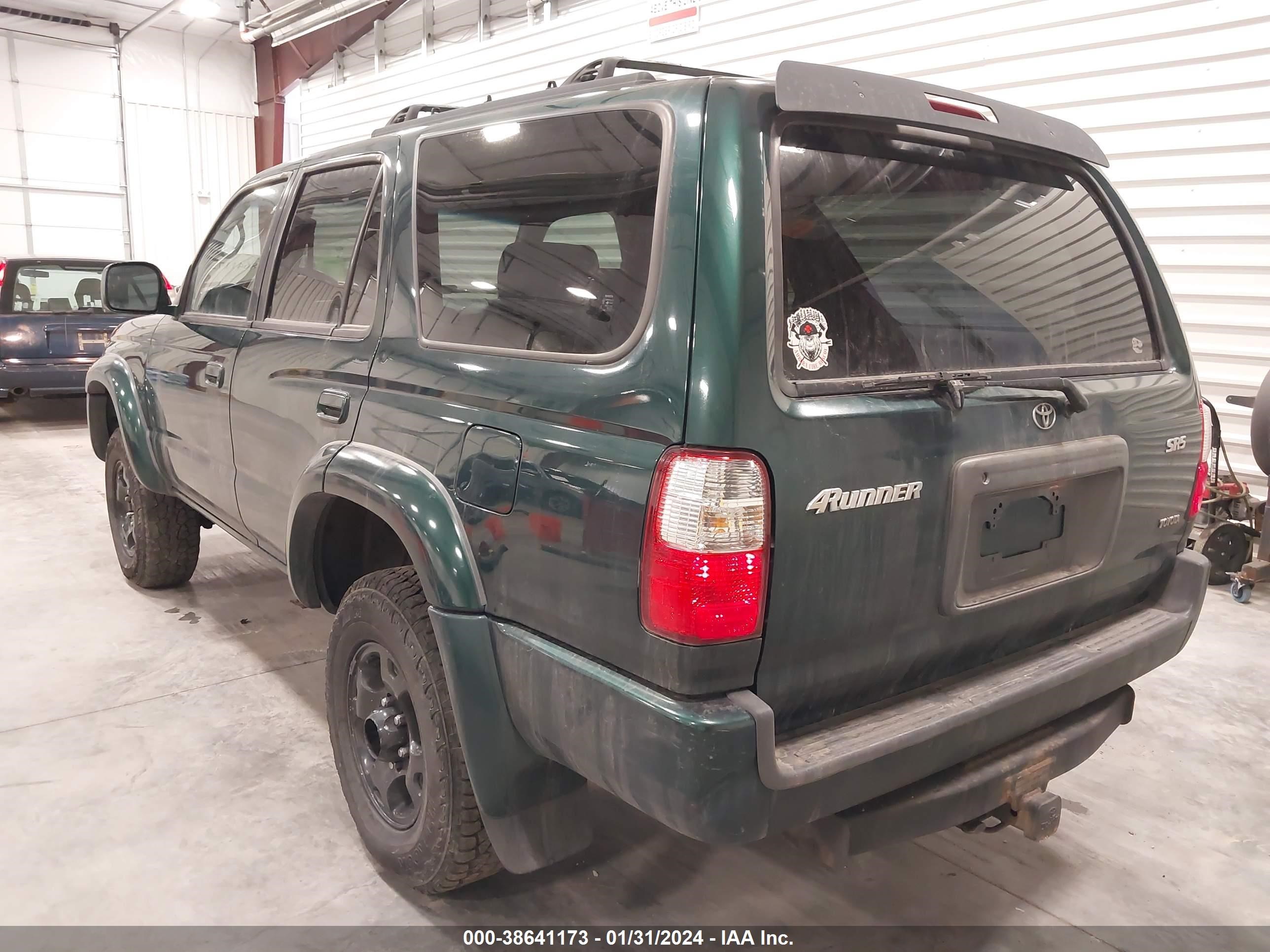 Photo 2 VIN: JT3GN86R210193715 - TOYOTA 4RUNNER 