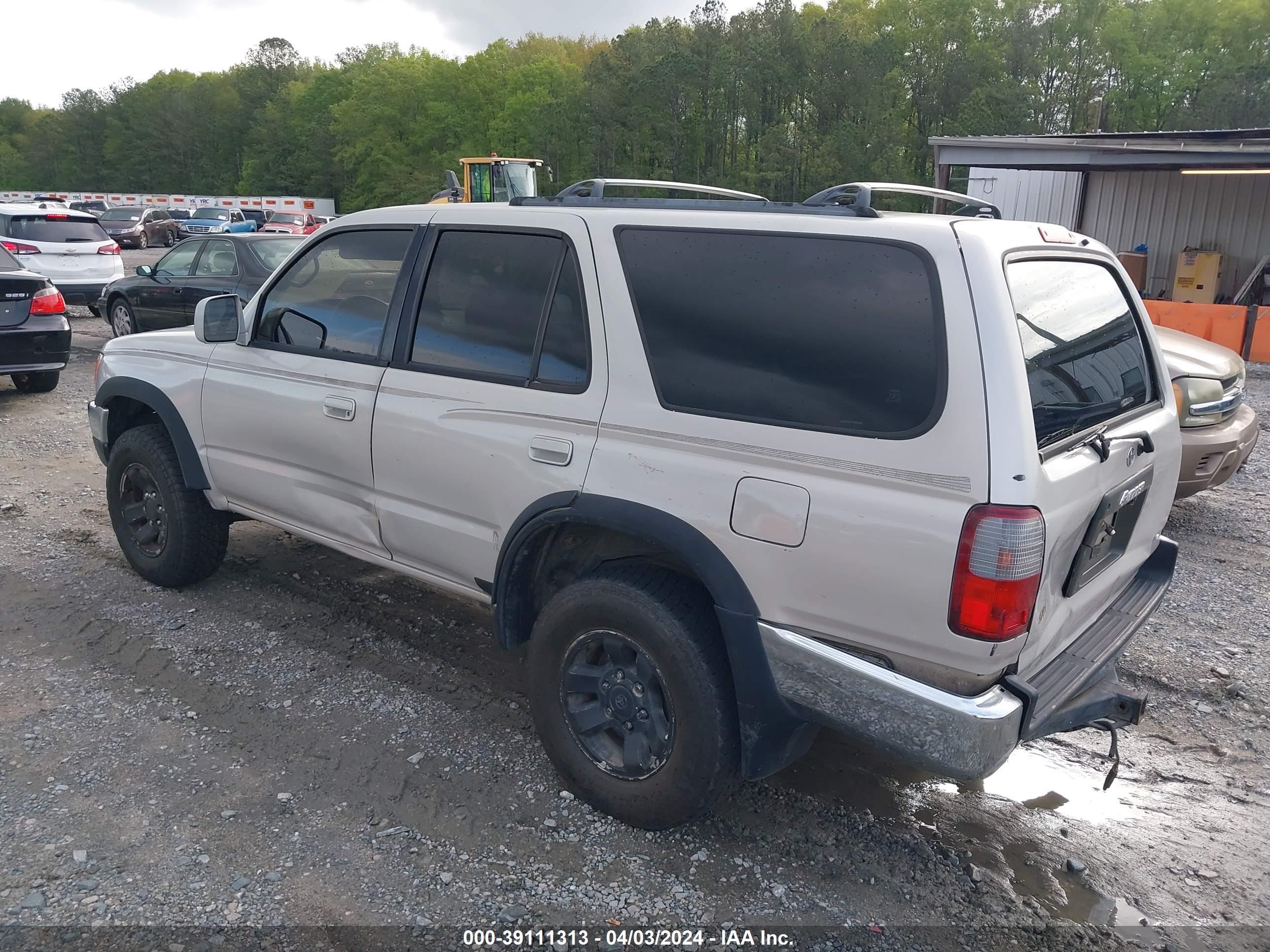 Photo 2 VIN: JT3GN86R3T0003567 - TOYOTA 4RUNNER 