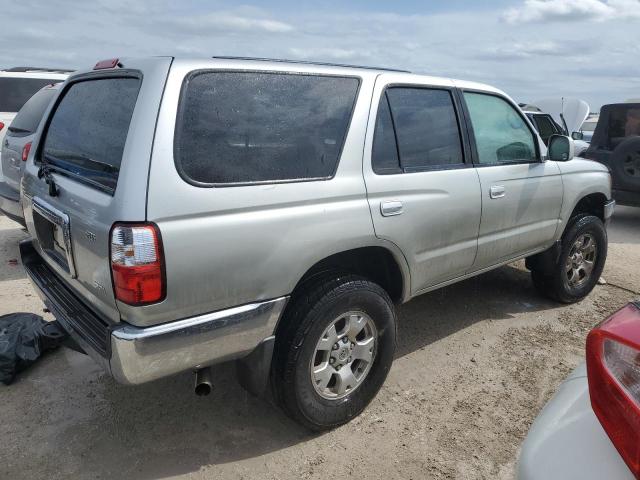 Photo 2 VIN: JT3GN86R420240762 - TOYOTA 4RUNNER SR 