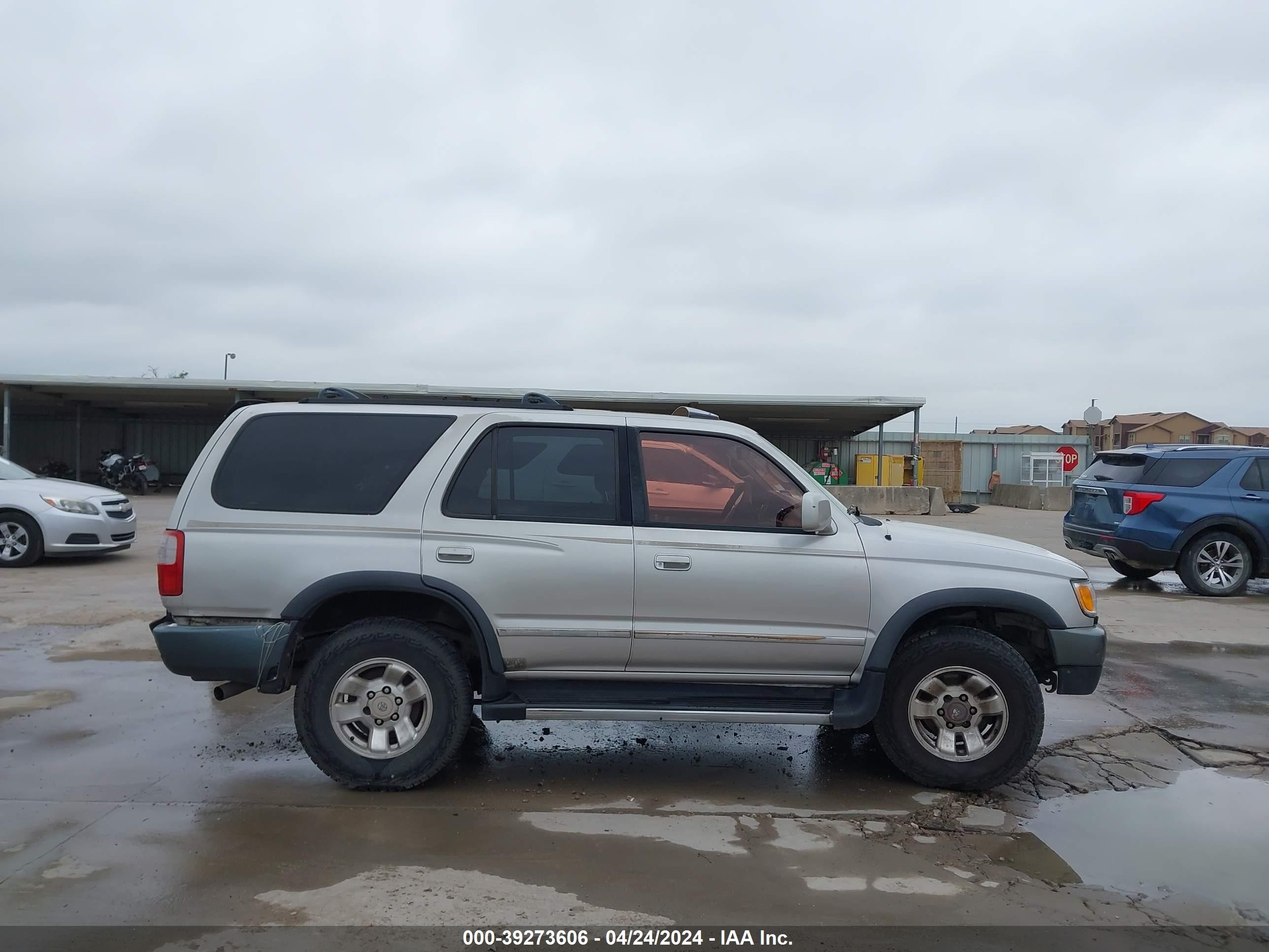 Photo 11 VIN: JT3GN86R4W0057609 - TOYOTA 4RUNNER 